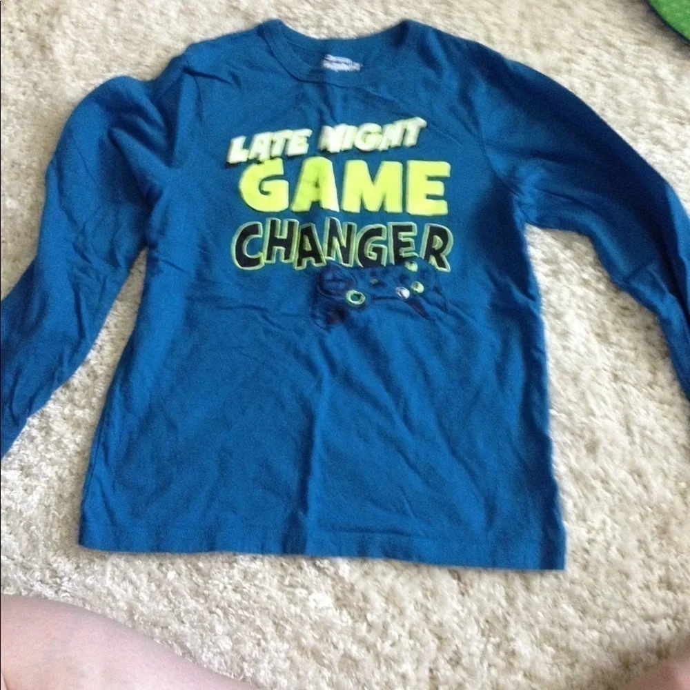 Osh B’Gosh blue Gamer Long sleeve graphic tee in size 8